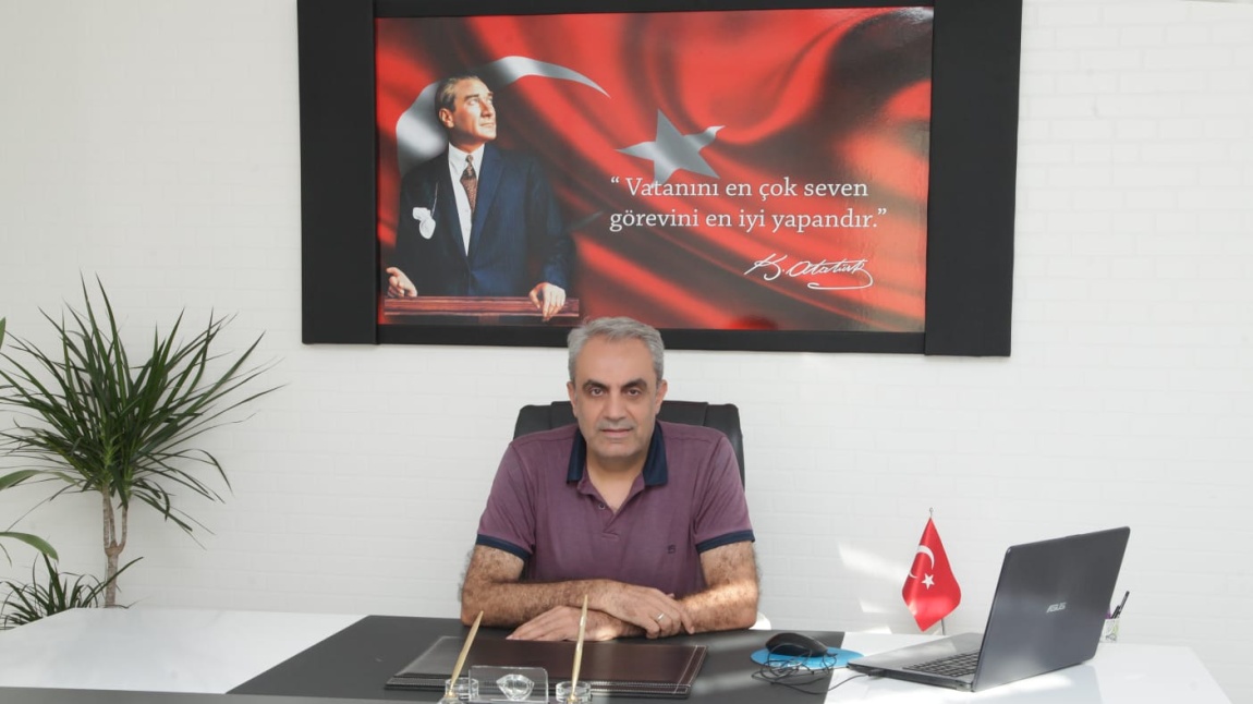 Mehmet BİNGÖL - Okul Müdürü